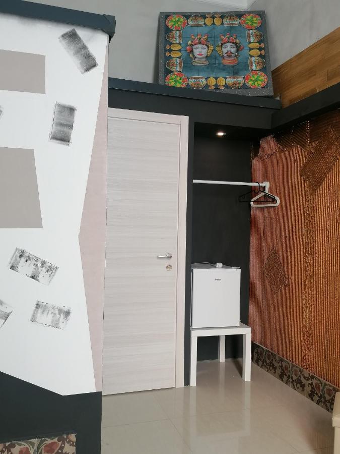 L'Antico Palazzo Rooms كاتانيا المظهر الخارجي الصورة